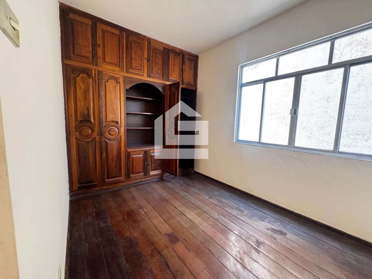 Apartamento para alugar em Barra Mansa, centro, com 3 quartos, 132m² - Leidi Galvão -  Imóveis