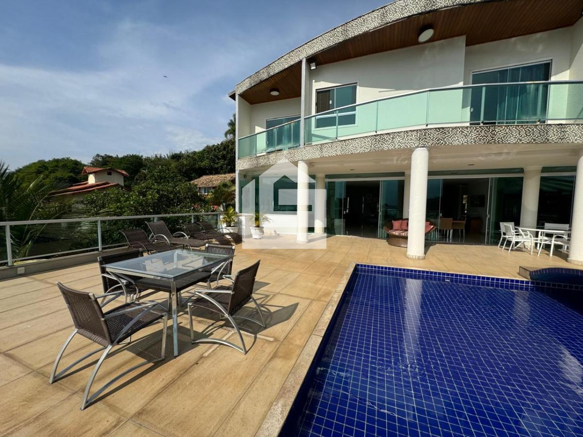 Casa de condomínio à venda em Mangaratiba, Condomínio Residencial, com 6 quartos, 700M²m²