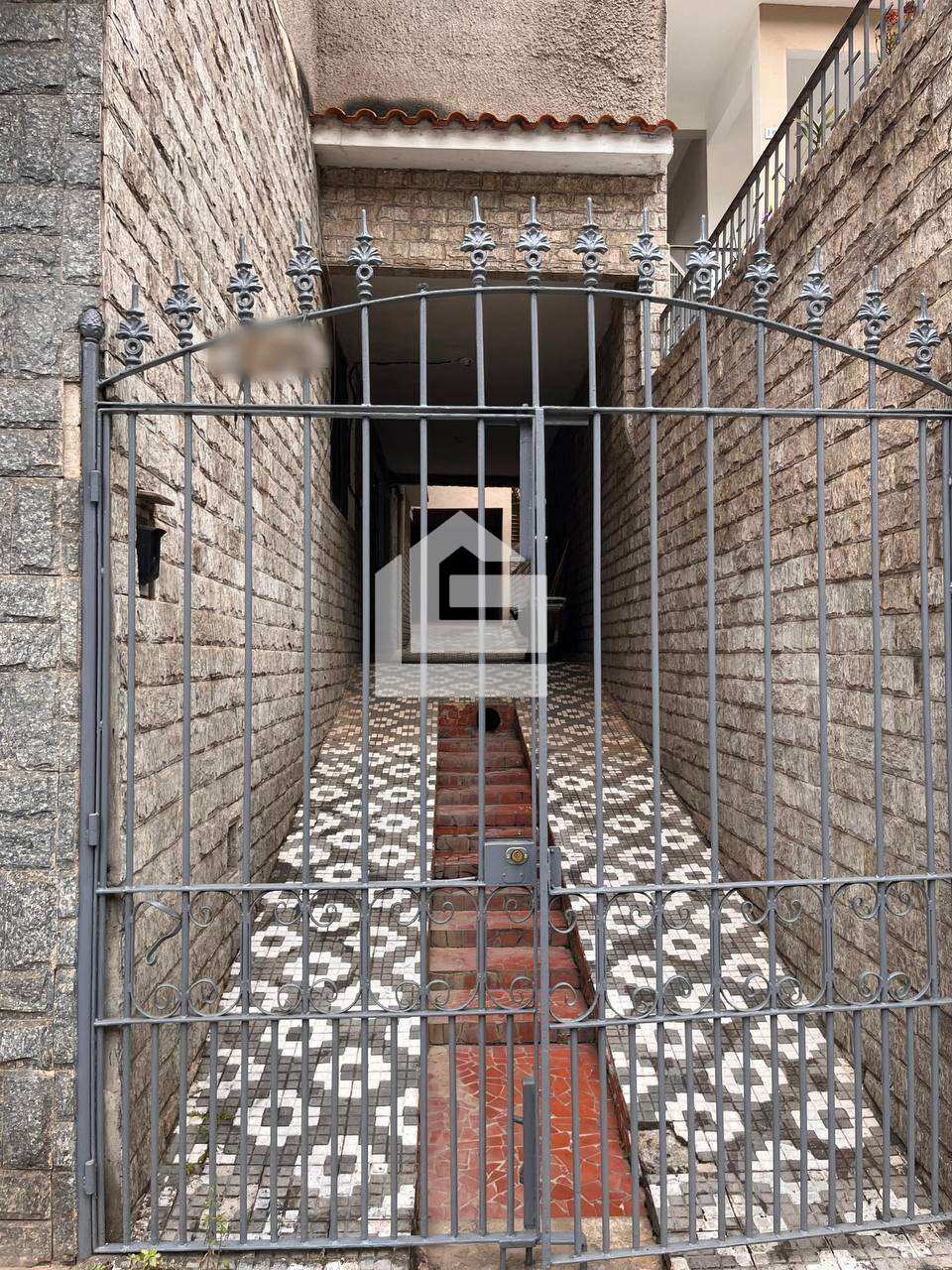 Casa para alugar em Barra Mansa, Ano Bom, com 4 quartos, 99,500m² - Leidi Galvão -  Imóveis